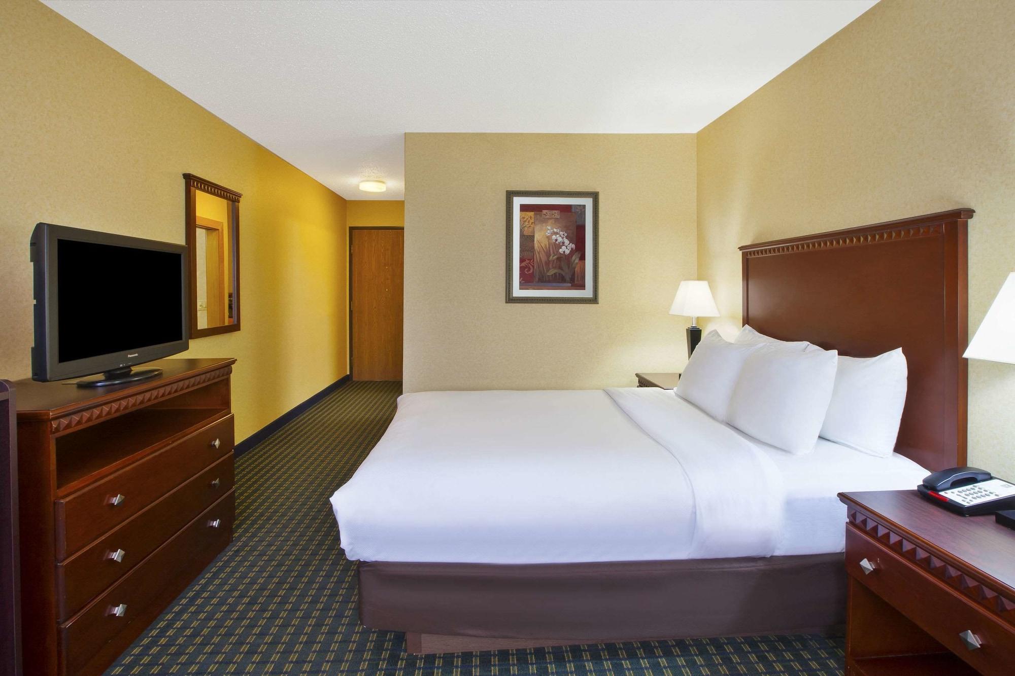 Quality Inn Marshall Near I-69 Exterior foto